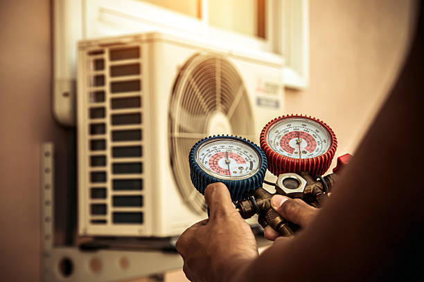 Professional Ductwork Repair technician working in New Concord, OH
